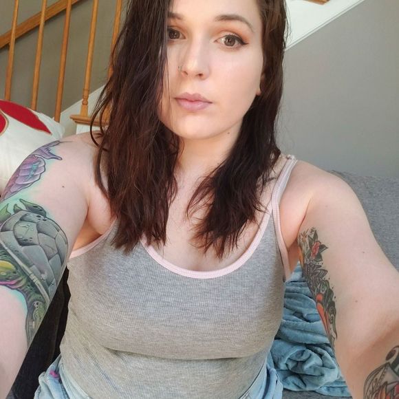 Meet your Posher, Haley - Picture 1 of 1